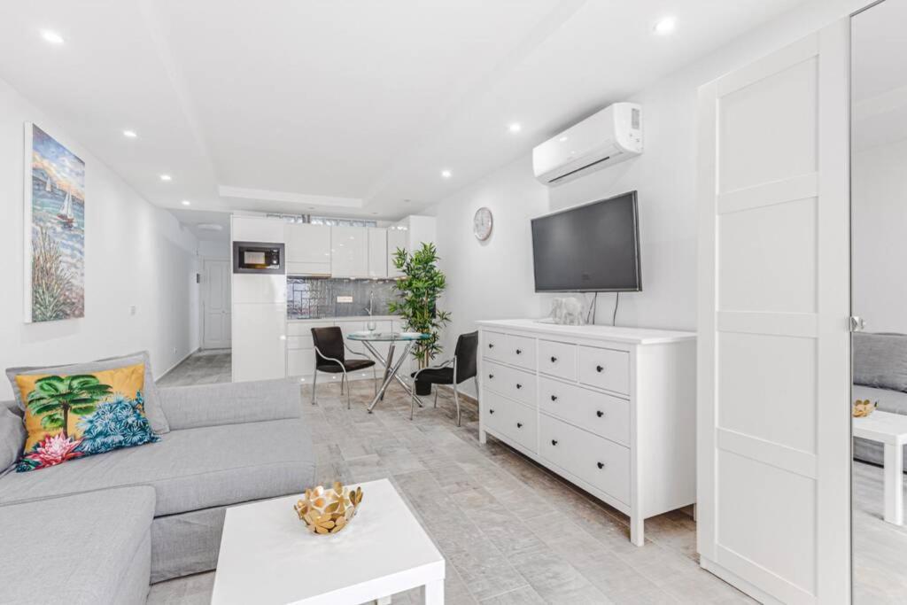 Tenerife Royal Gardens One Bedroom Apartment Playa de las Americas (Tenerife) Exterior foto