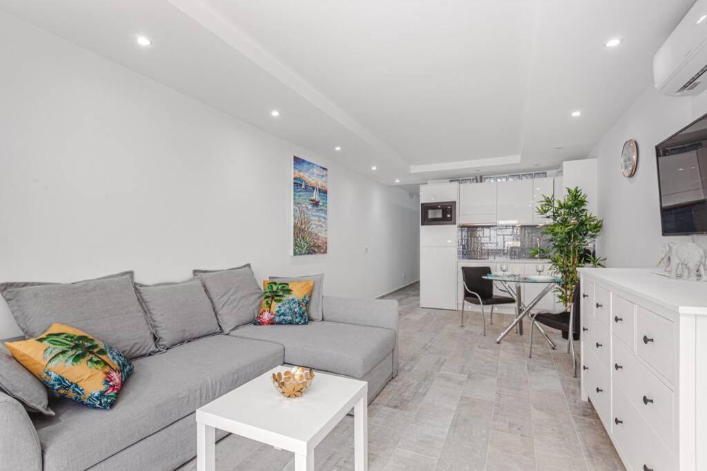 Tenerife Royal Gardens One Bedroom Apartment Playa de las Americas (Tenerife) Exterior foto